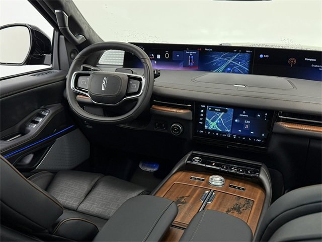 New 2025 Lincoln Navigator Black Label image 39
