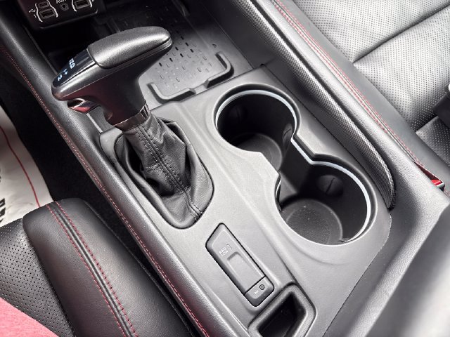 Used 2025 Dodge Durango R/T w/ Blacktop Package AWD/4WD image 19