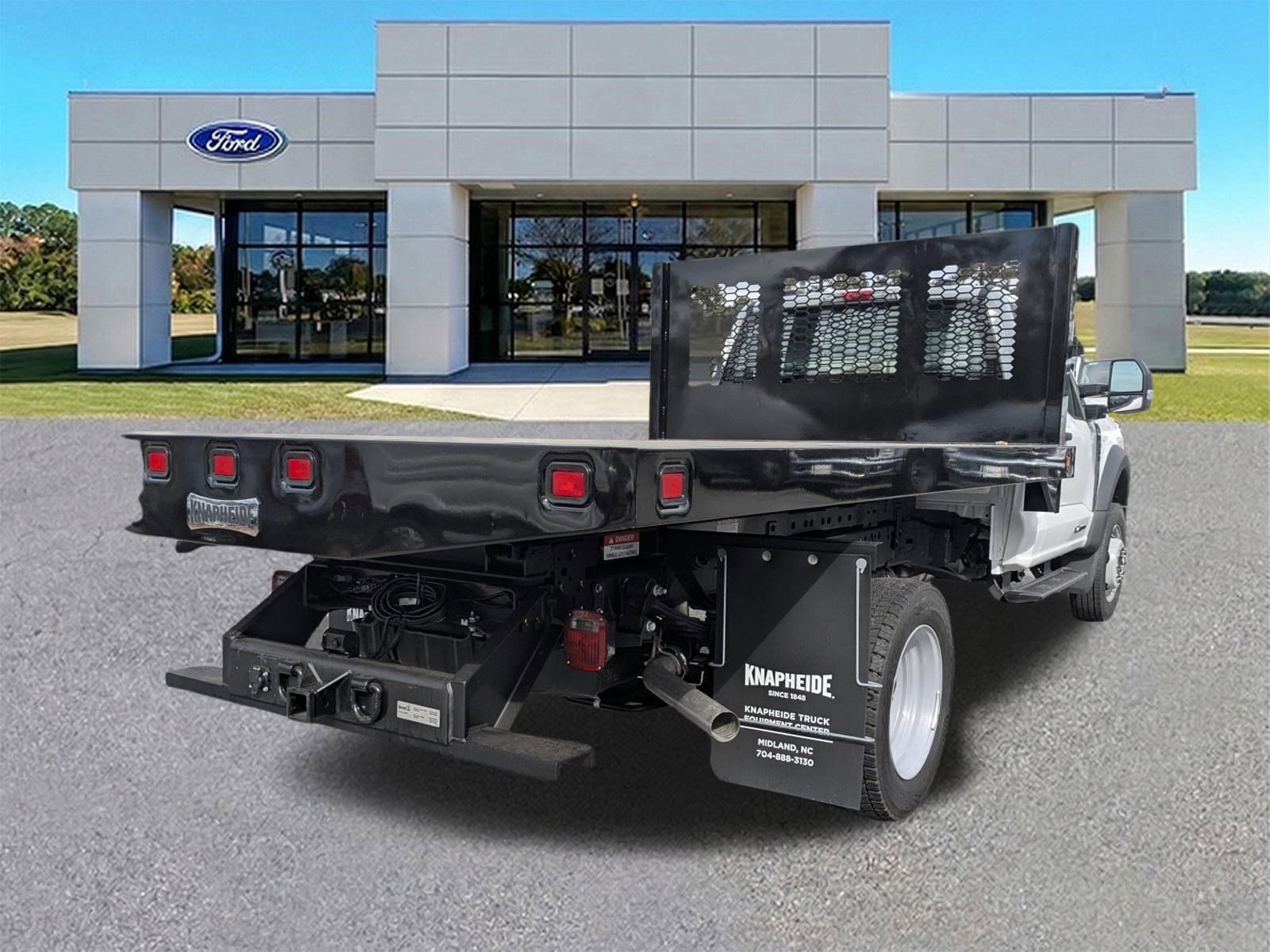 New 2025 Ford F450 XL w/ XL Chrome Package image 4