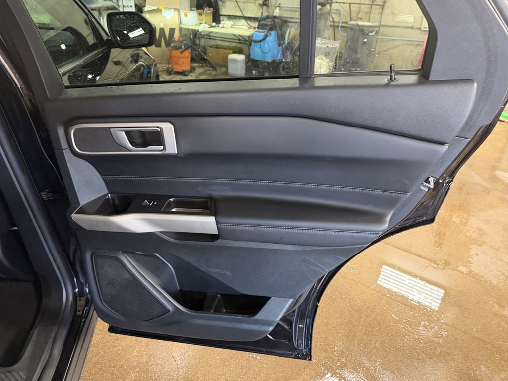 Used 2023 Ford Explorer XLT w/ Equipment Group 202A image 20