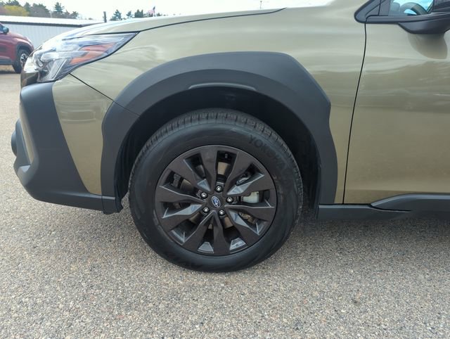 Used 2025 Subaru Outback Onyx Edition AWD/4WD image 27