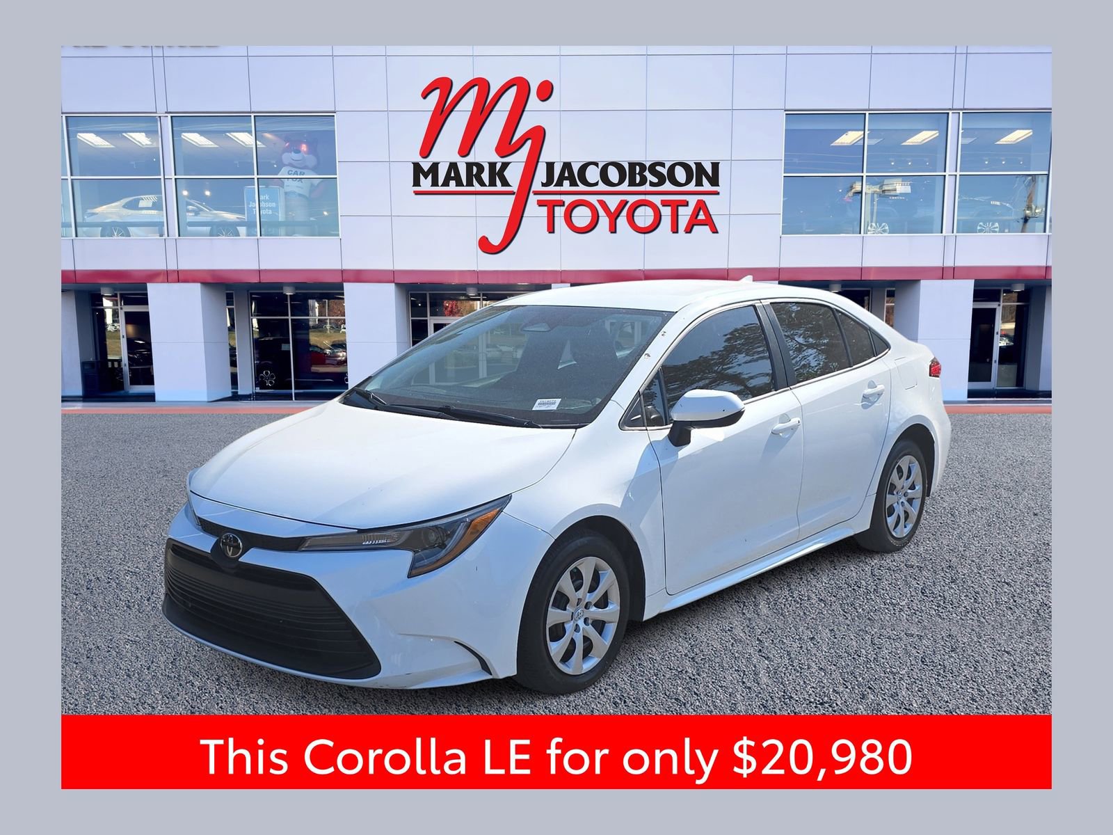 Used 2024 Toyota Corolla LE image 1