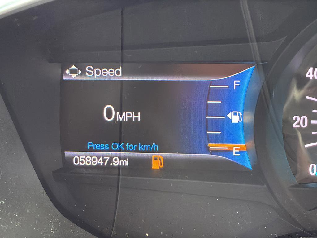 Used 2020 Ford Fusion SE image 33