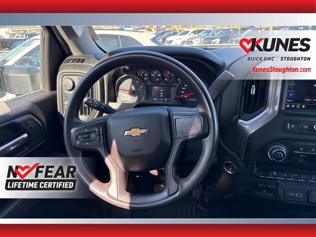Used 2024 Chevrolet Silverado 3500 W/T image 38