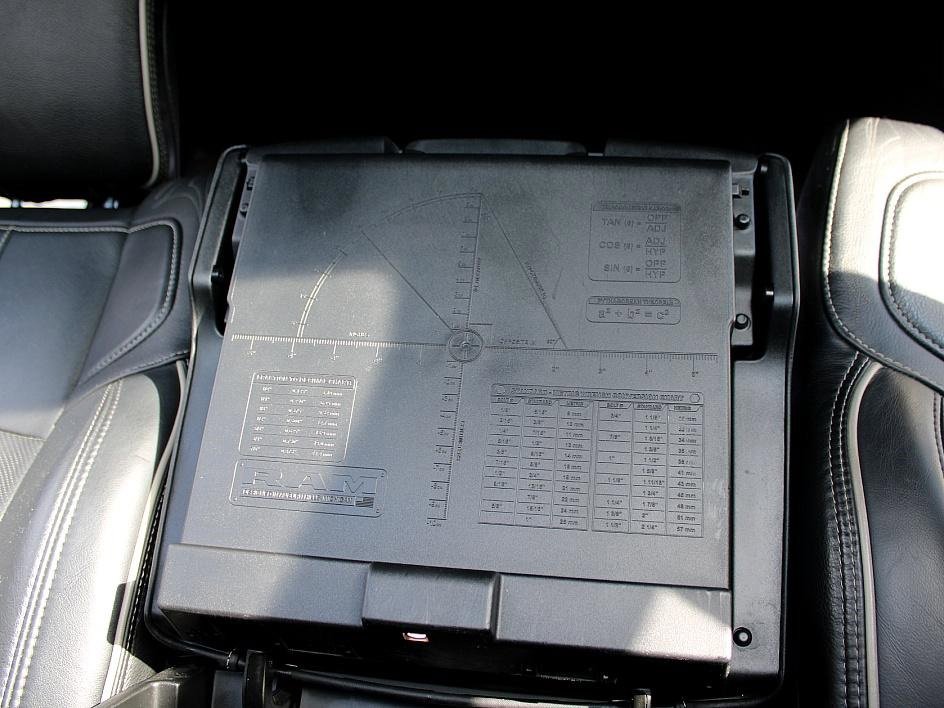 Used 2019 RAM 2500 Limited image 23