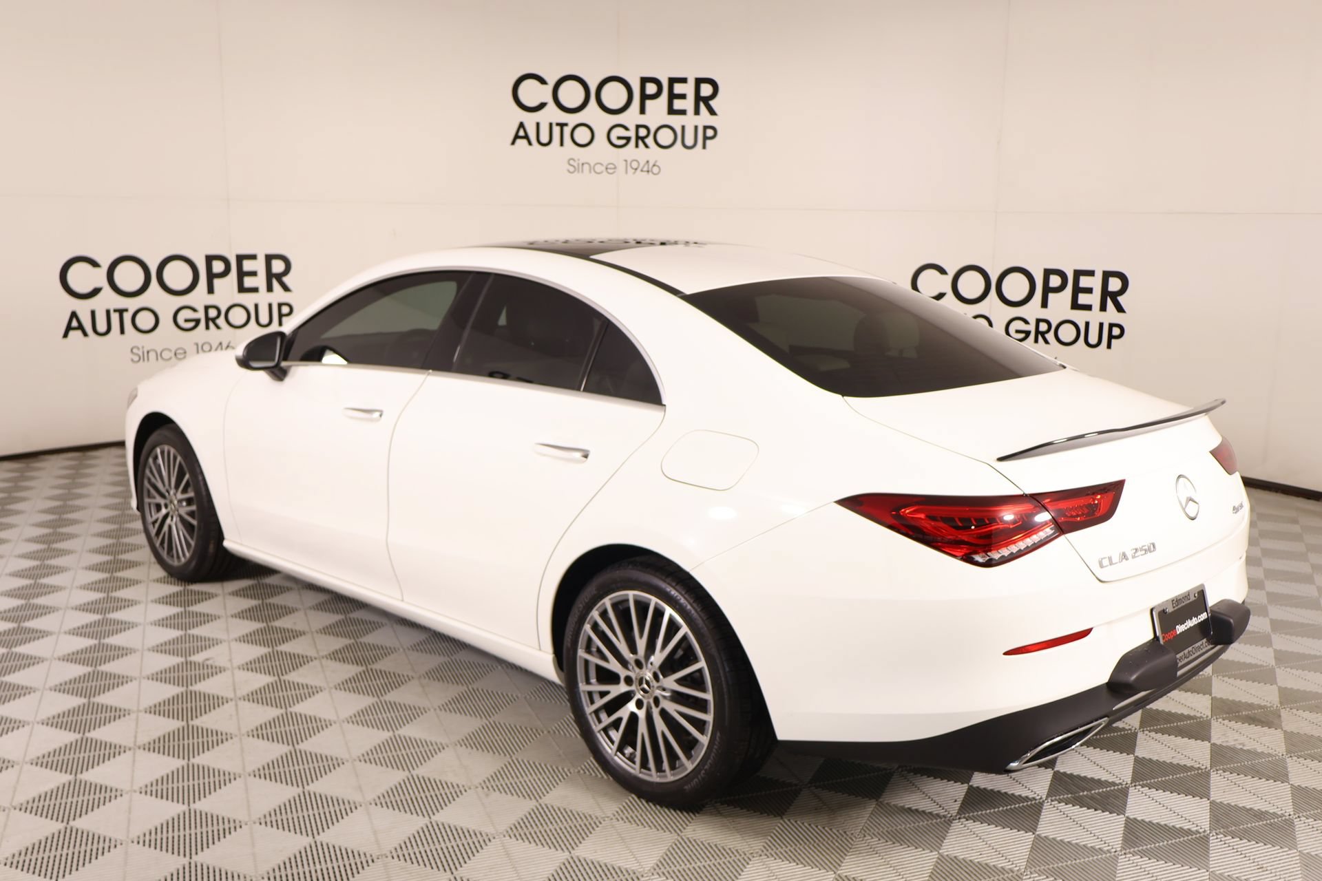 Used 2023 Mercedes-Benz CLA 250 4MATIC image 22