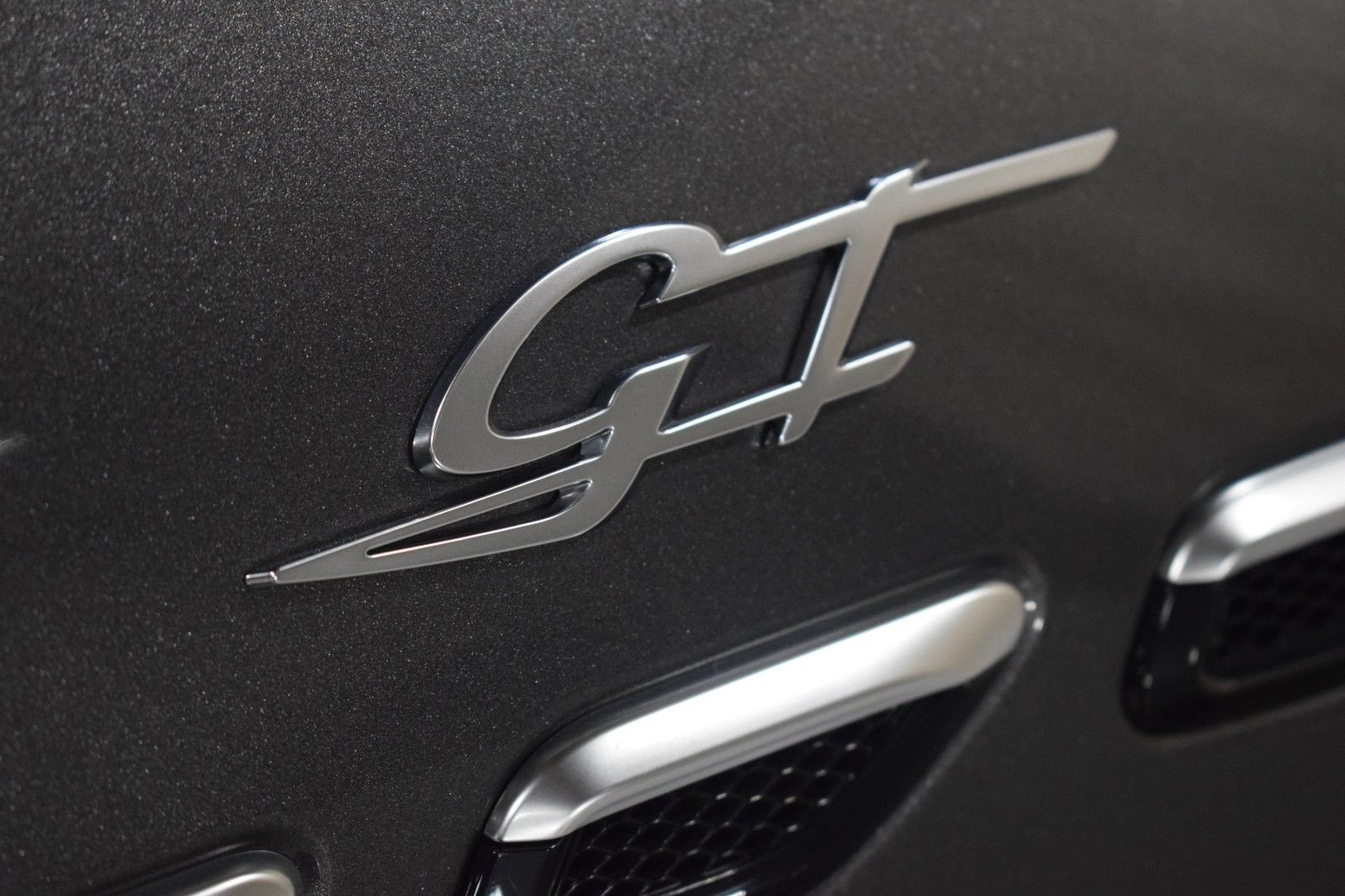 Certified 2024 Maserati Grecale Modena AWD/4WD image 4