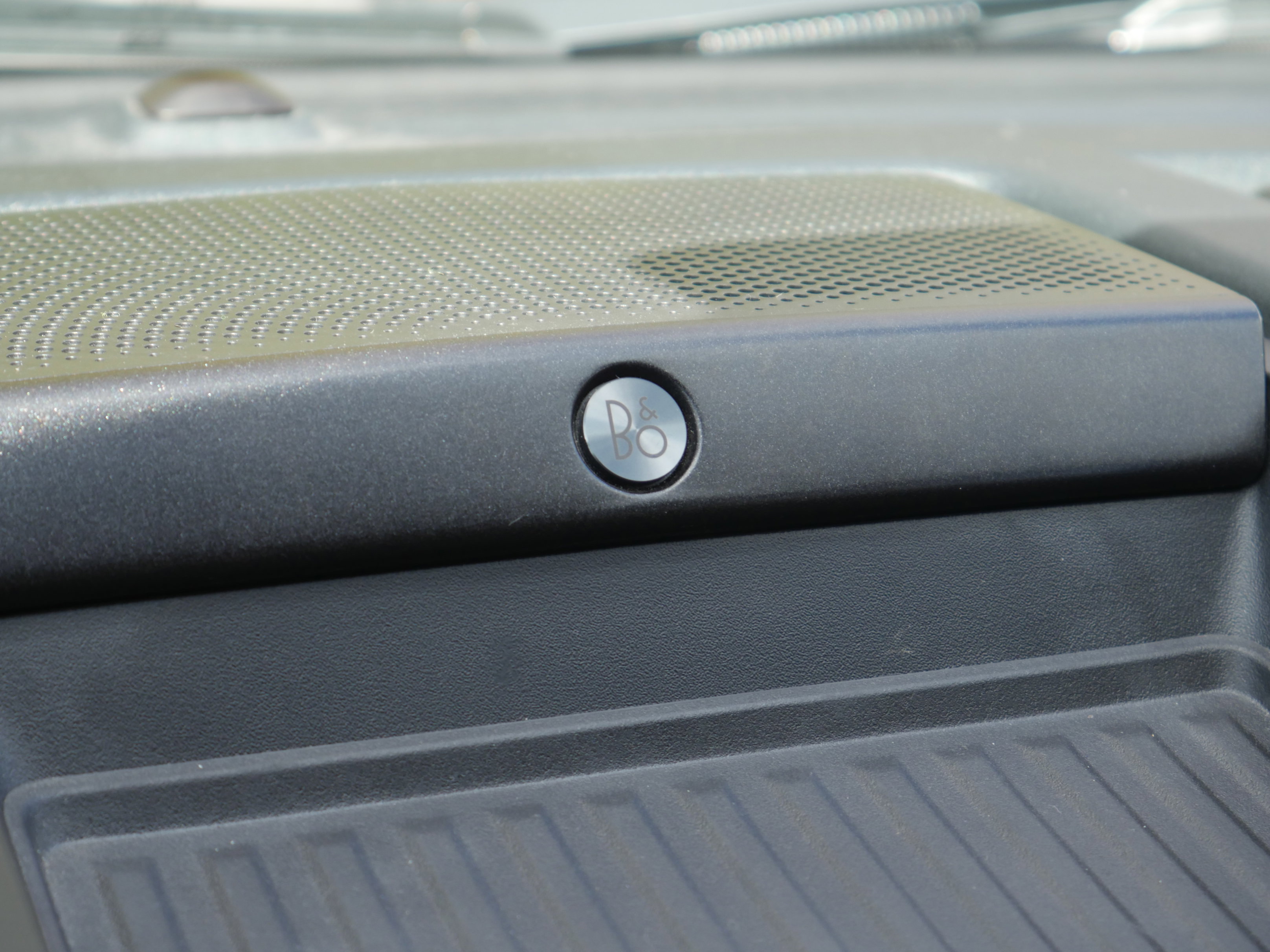 Certified 2020 Ford F350 Lariat w/ Lariat Ultimate Package image 18