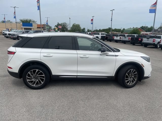 Used 2022 Lincoln Corsair AWD w/ Equipment Group 101A image 12