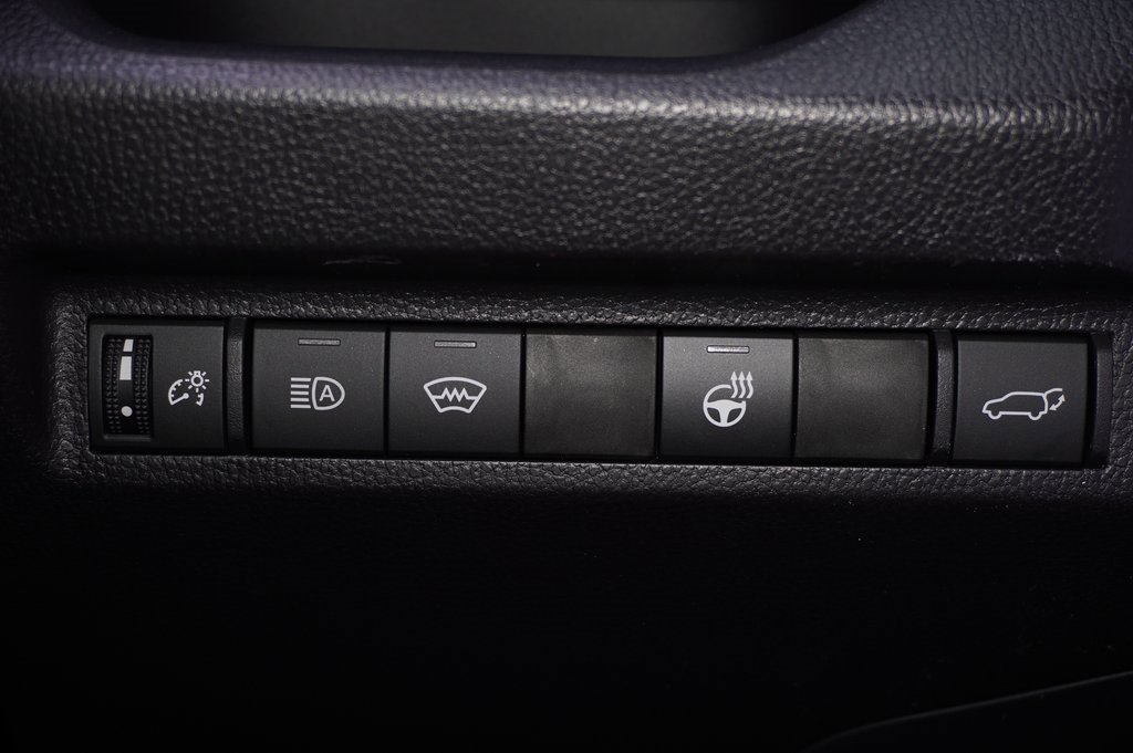 New 2025 Toyota RAV4 XLE image 14