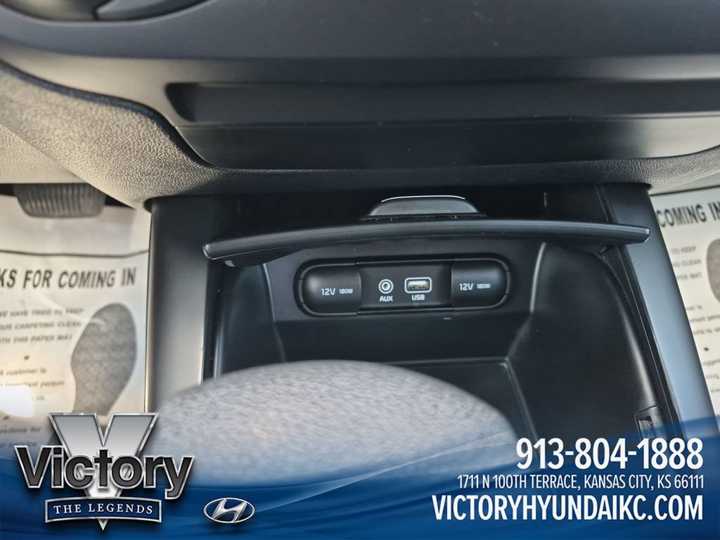 Used 2019 Kia Sorento L FWD image 18