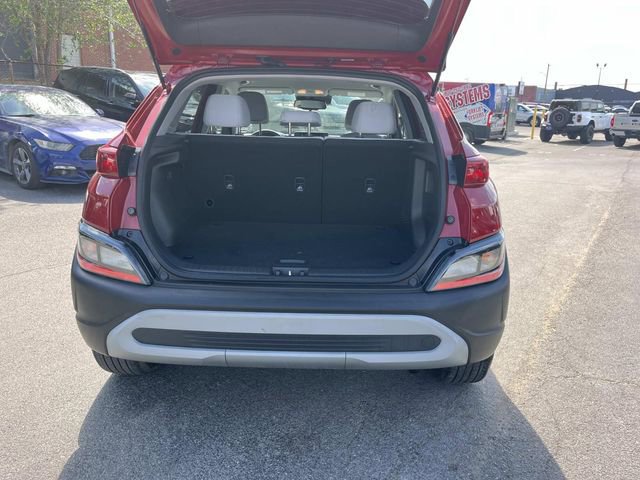 Used 2023 Hyundai Kona SEL image 12