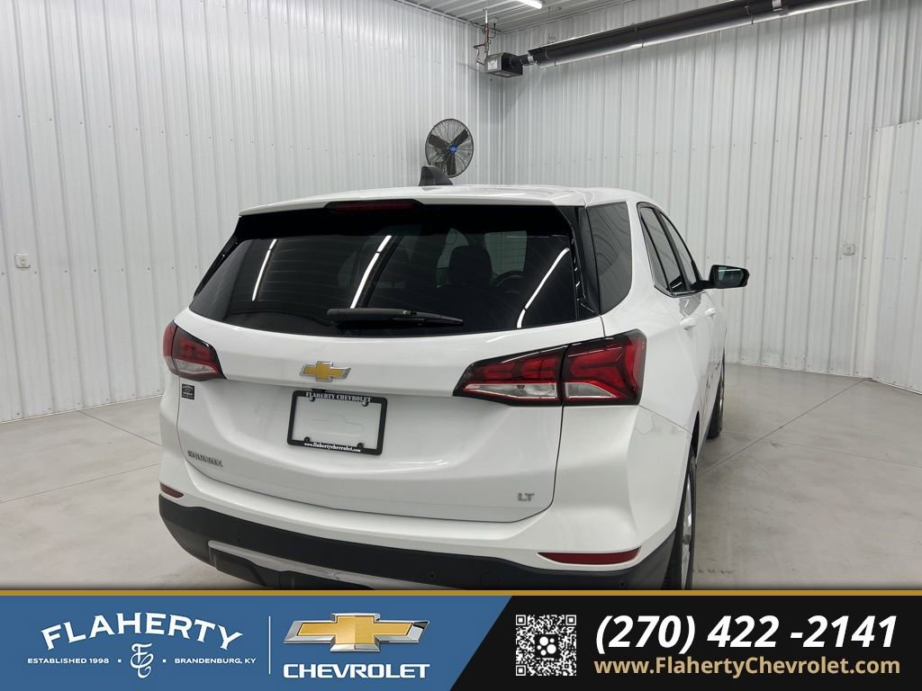 Used 2024 Chevrolet Equinox LT FWD image 3