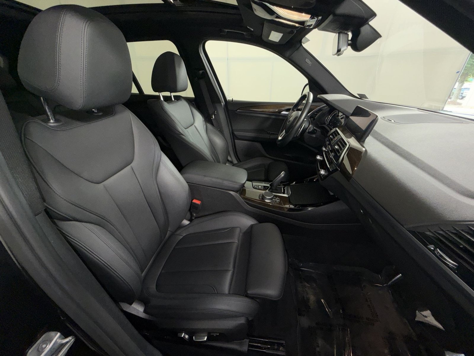 Used 2019 BMW X3 xDrive30i w/ Driving Assistance Package AWD/4WD image 27
