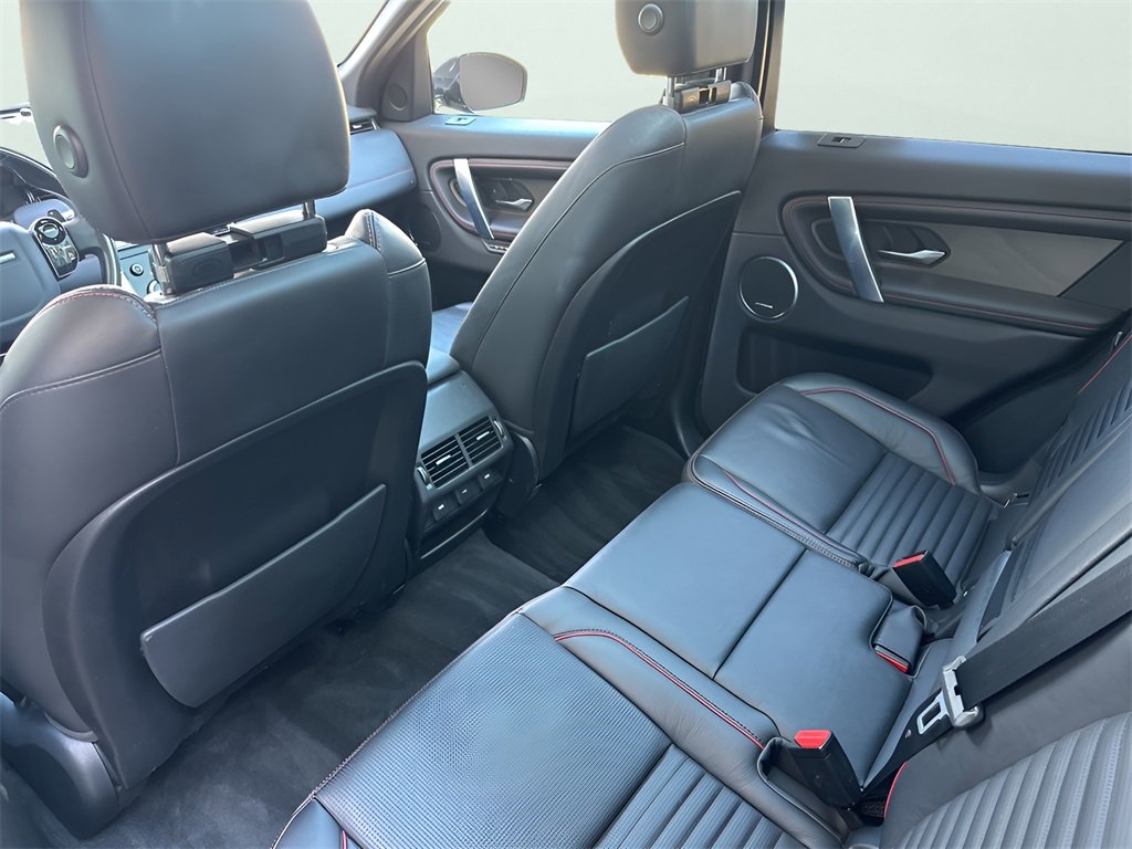 Used 2020 Land Rover Discovery Sport SE R-Dynamic image 21
