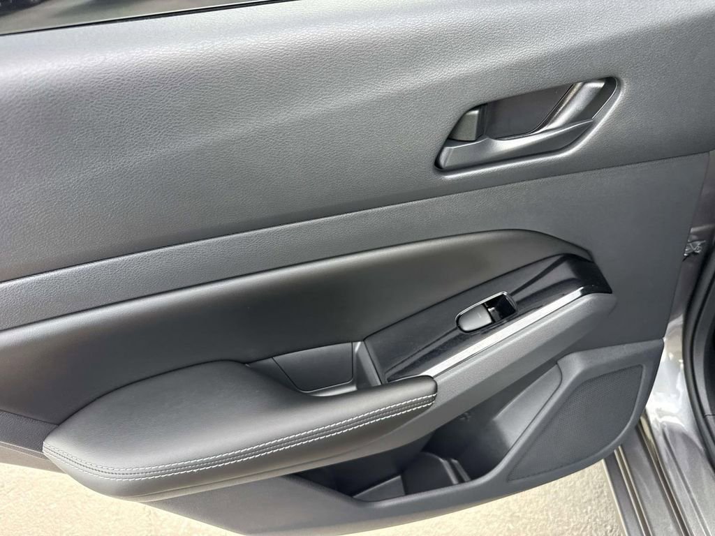 Used 2023 Nissan Altima 2.5 SV image 10