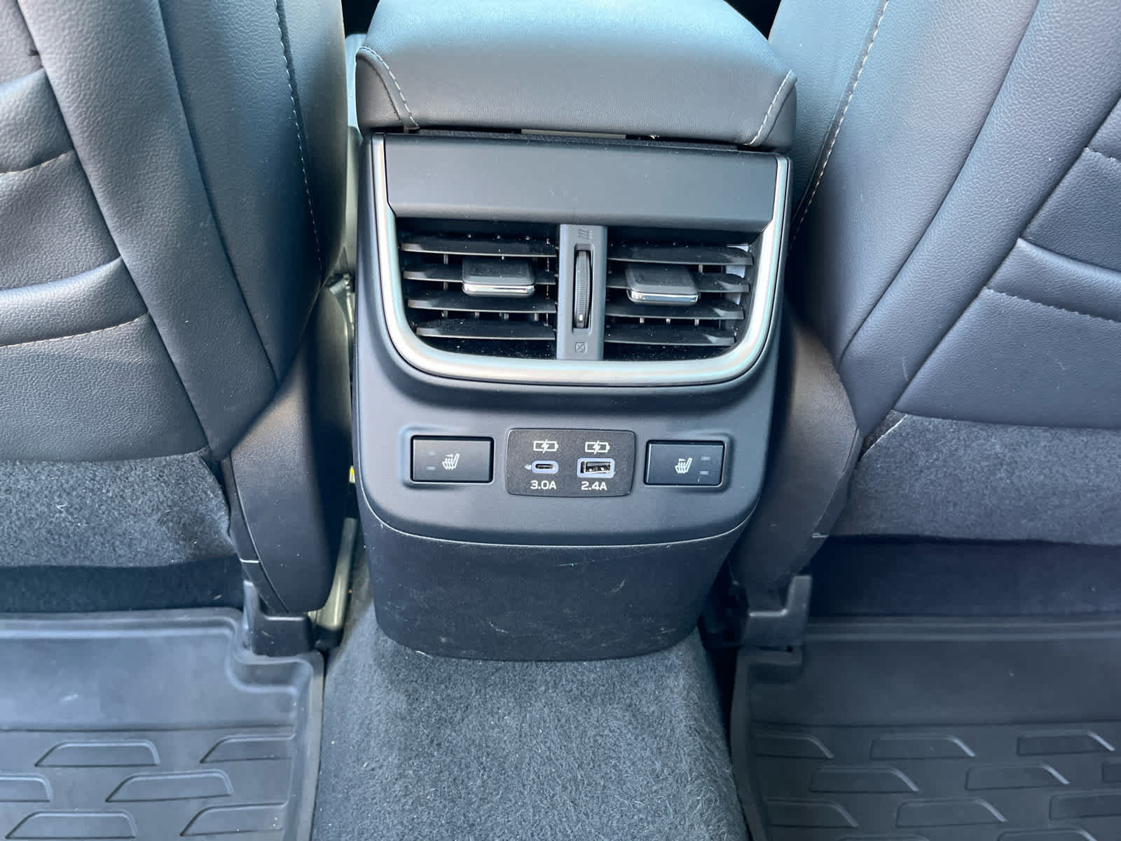 Used 2023 Subaru Legacy Limited AWD/4WD image 24