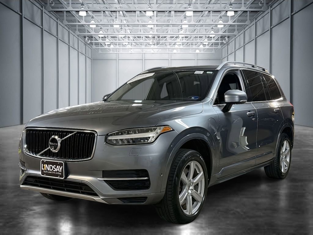 Used 2016 Volvo XC90 T8 Momentum w/ Vision Package image 1