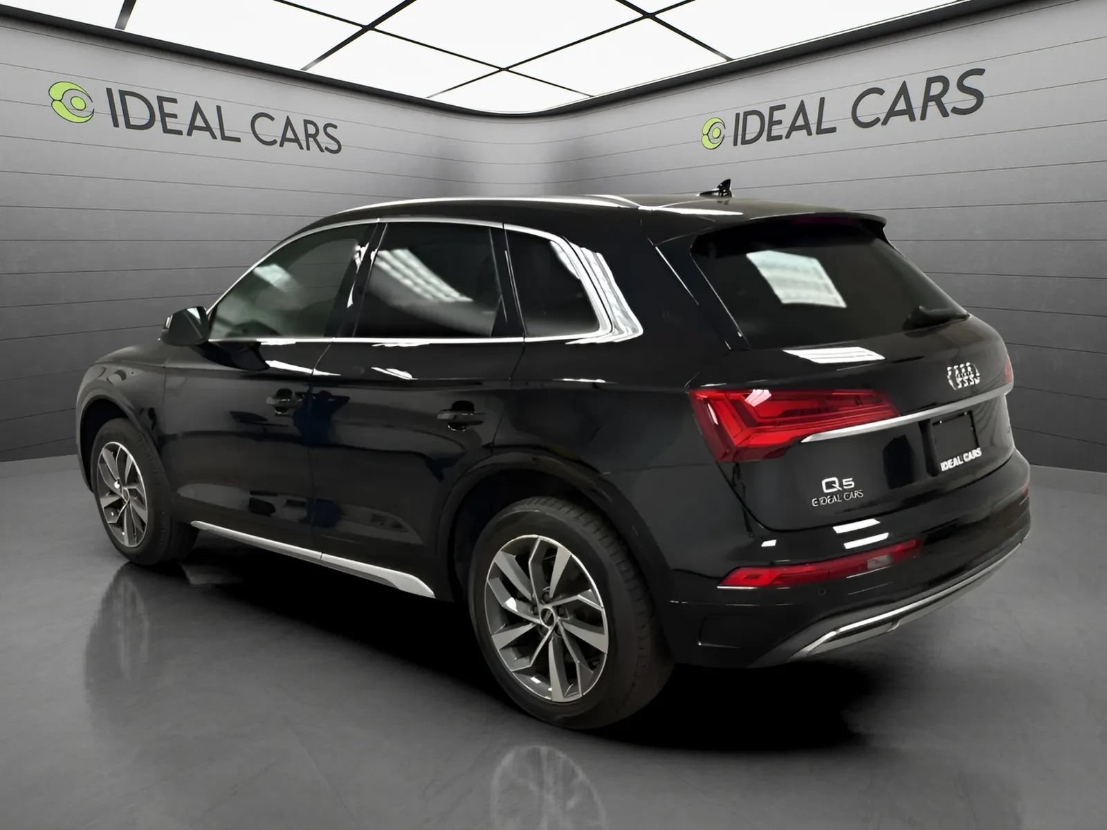 Used 2021 Audi Q5 2.0T Premium Plus w/ Premium Plus Package AWD/4WD image 7