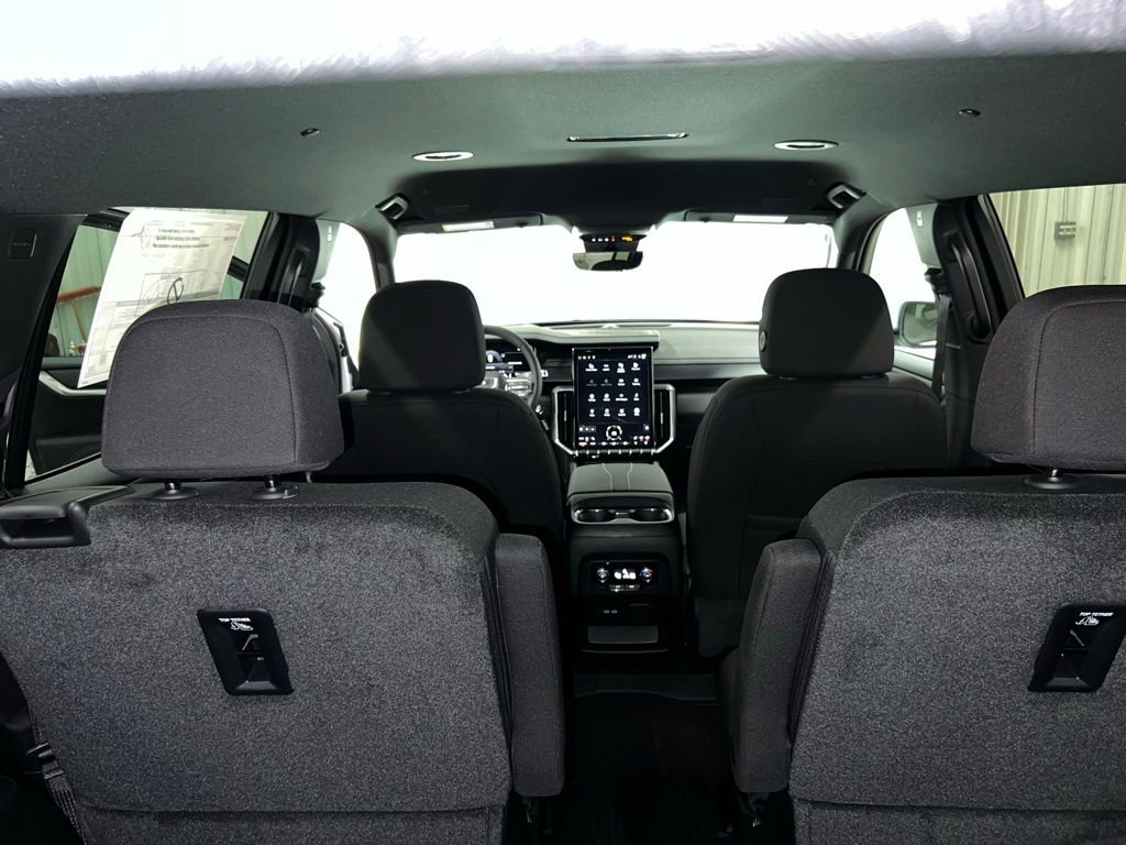 New 2026 GMC Acadia Elevation w/ LPO, Floor Liner Package image 30