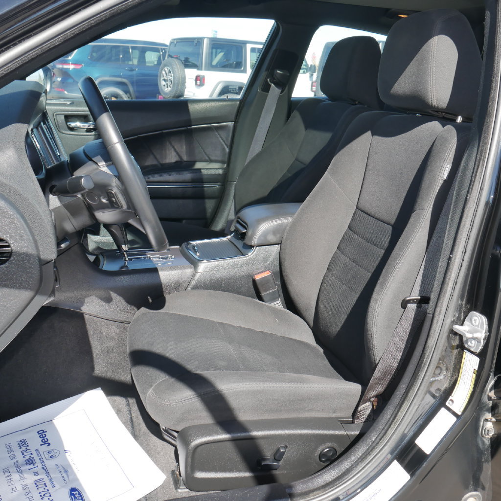 Used 2014 Dodge Charger R/T AWD/4WD image 4