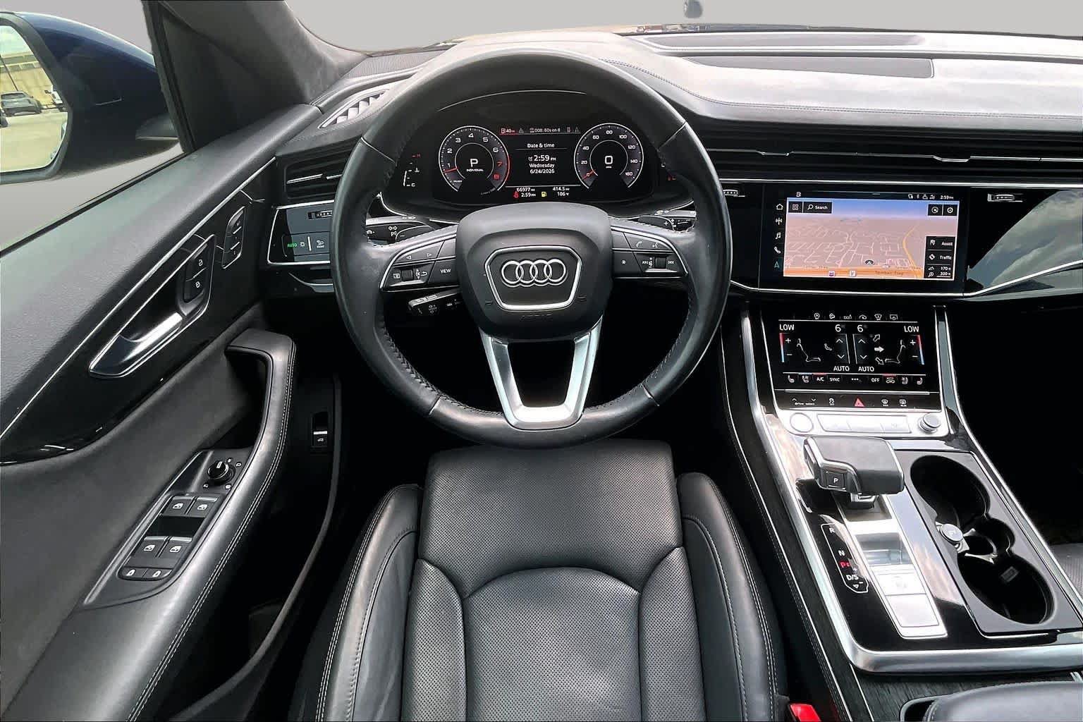 Used 2020 Audi Q8 Prestige AWD/4WD image 6