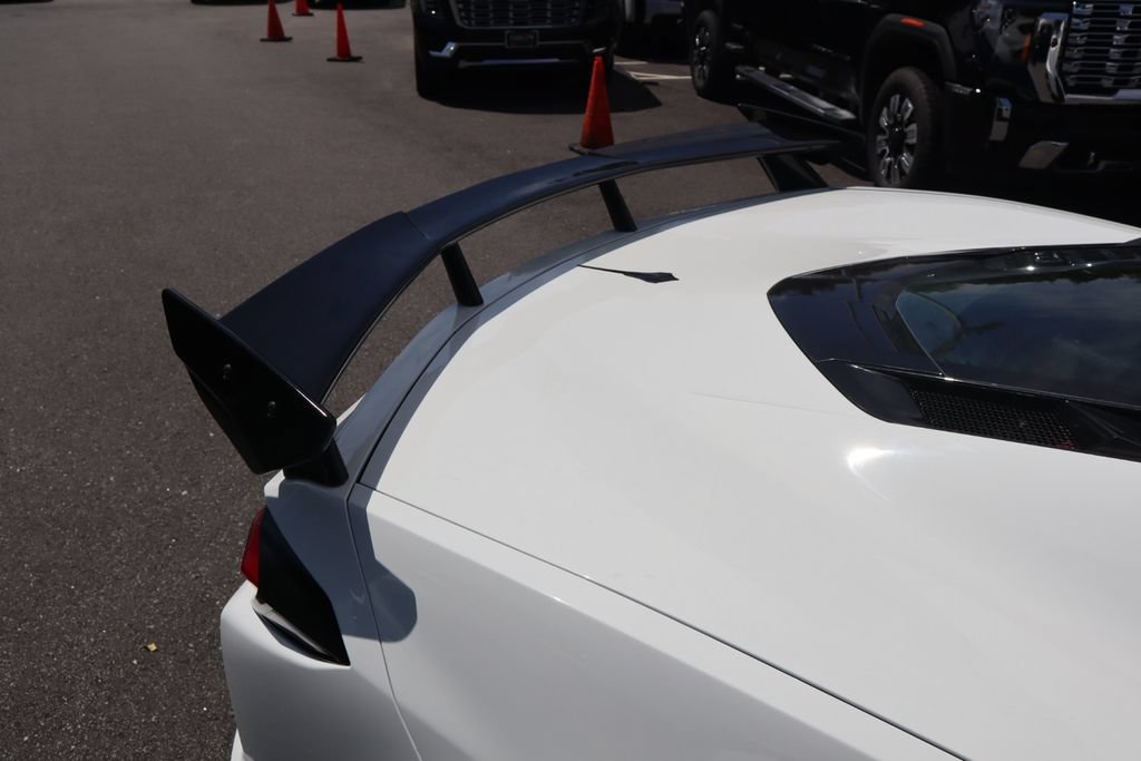 Used 2022 Chevrolet Corvette Stingray Coupe RWD image 12