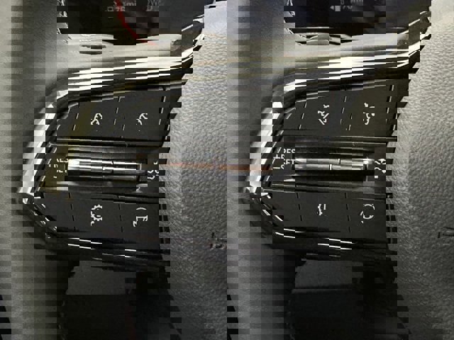New 2026 Chevrolet Traverse RS w/ LPO, Floor Liner Package image 9