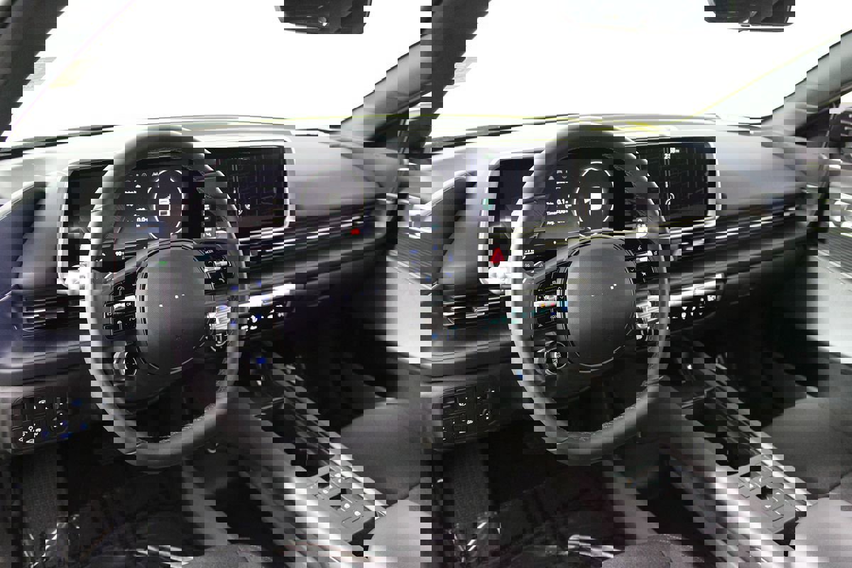 Used 2024 Hyundai Ioniq 6 SE image 7