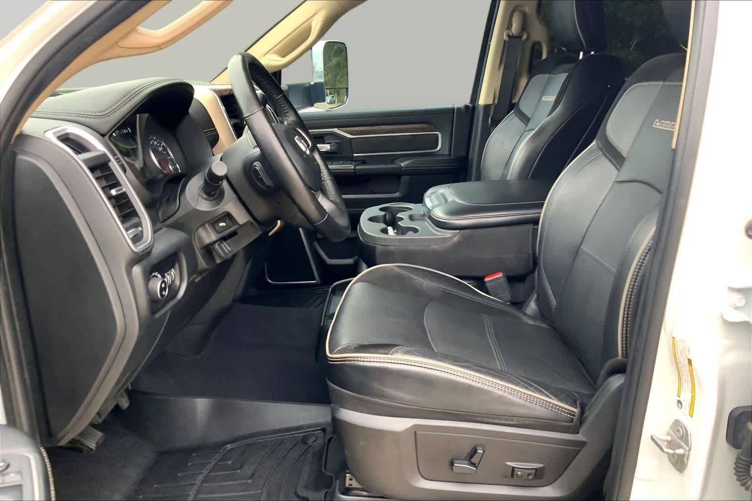 Used 2020 RAM 2500 Laramie AWD/4WD image 7