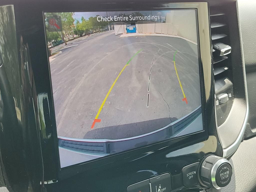 Used 2022 RAM 1500 Big Horn RWD image 32