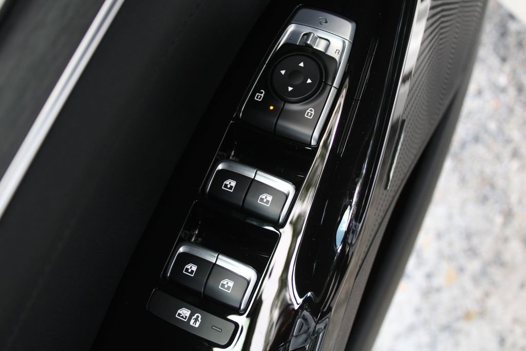 New 2026 Kia K5 EX image 19