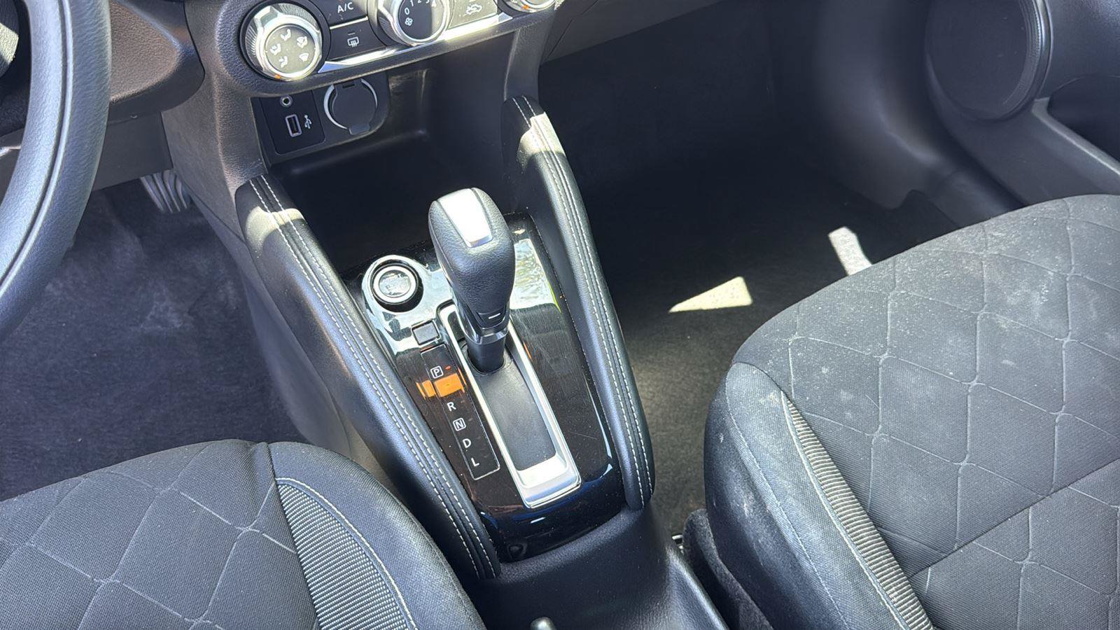 Used 2018 Nissan Kicks S FWD image 18
