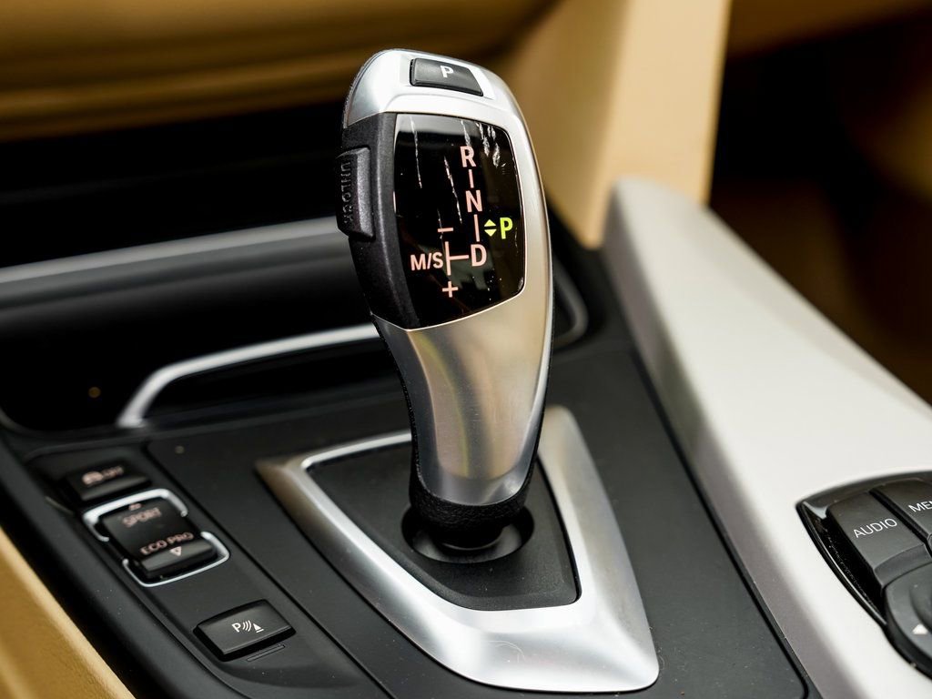 Used 2016 BMW 320i xDrive 320i xDrive image 19