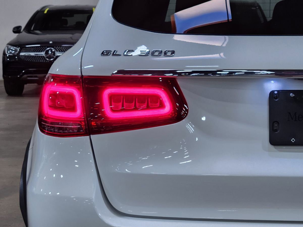 Used 2022 Mercedes-Benz GLC 300 image 20