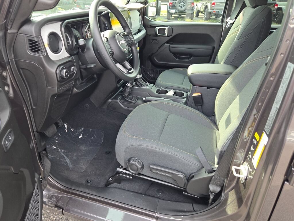 New 2027 Jeep Wrangler Unlimited Sport AWD/4WD image 4