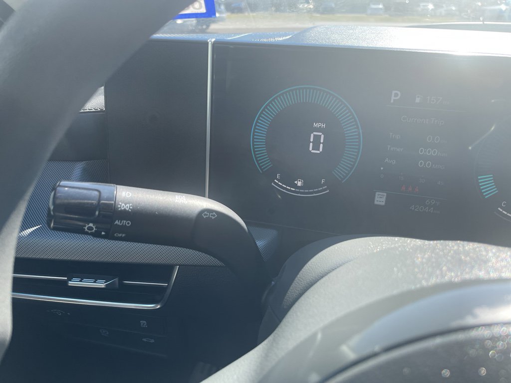 Used 2025 Hyundai Sonata SEL FWD image 22