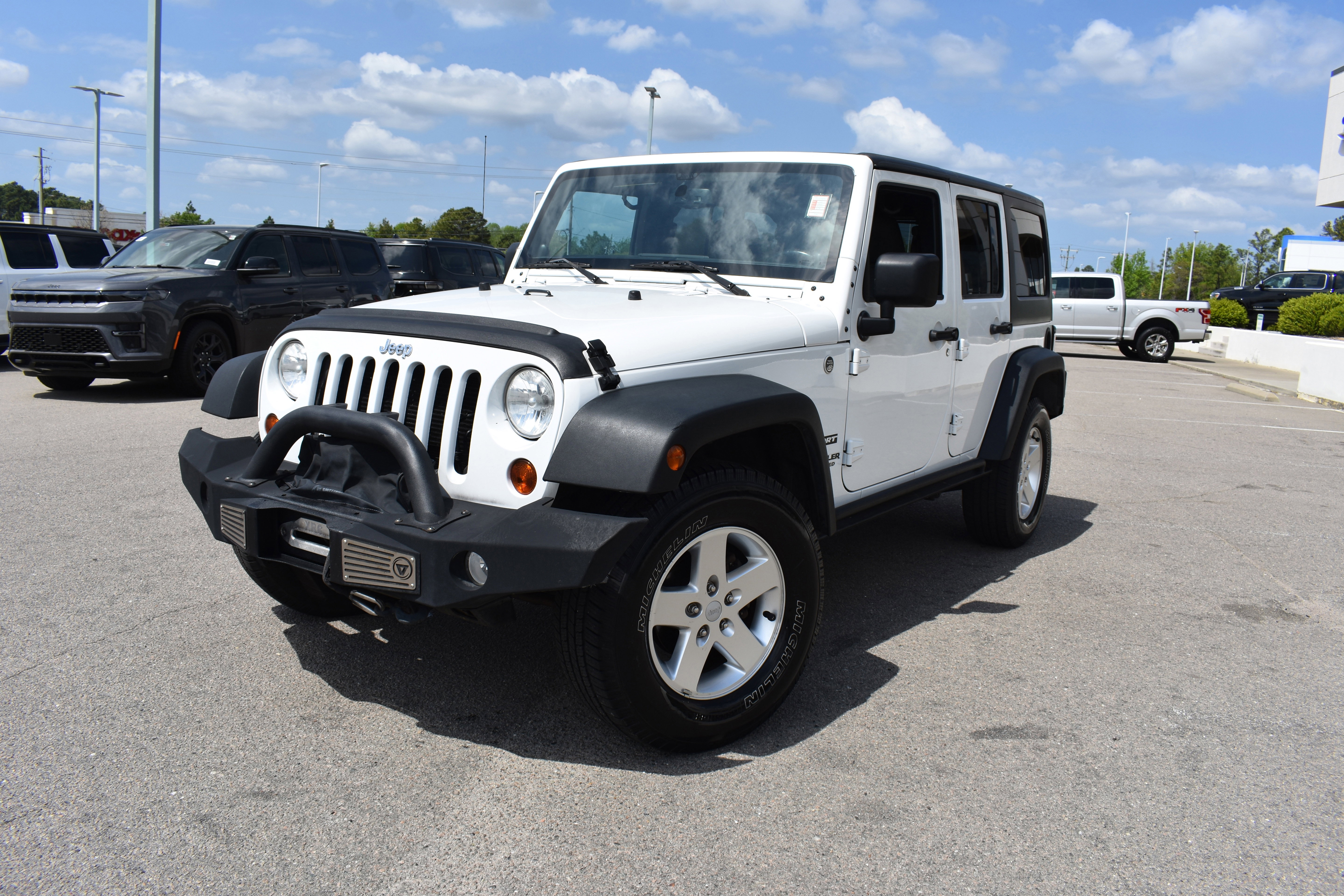 Used 2013 Jeep Wrangler Unlimited Sport image 5