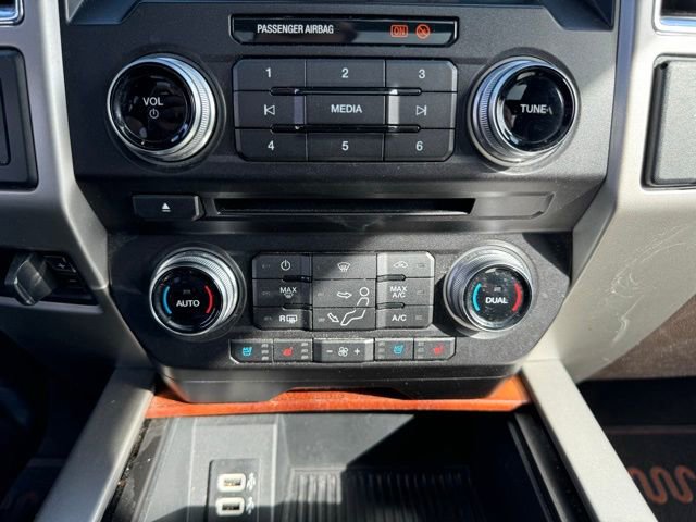 Used 2017 Ford F350 King Ranch w/ King Ranch Ultimate Package image 29