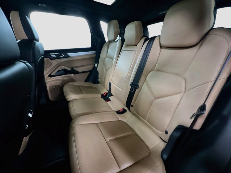 Used 2014 Porsche Cayenne GTS AWD/4WD image 24