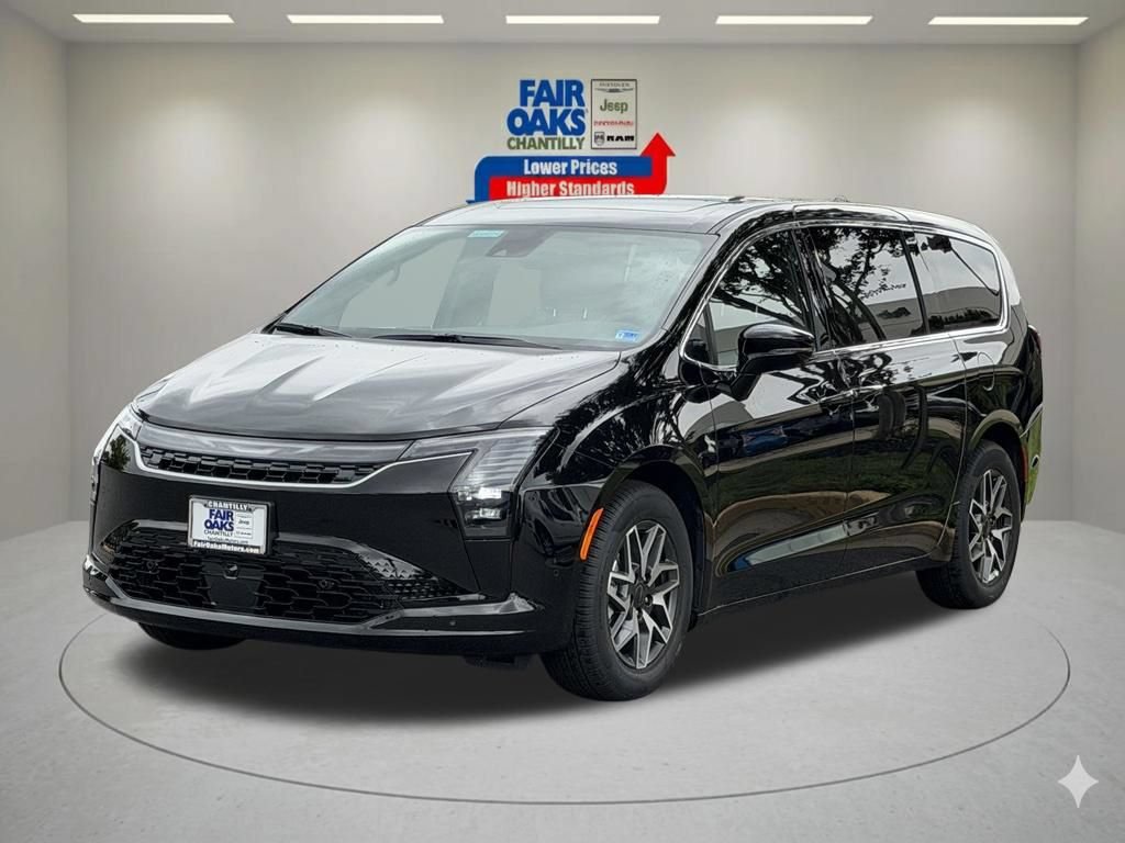 New 2027 Chrysler Pacifica Limited FWD image 2