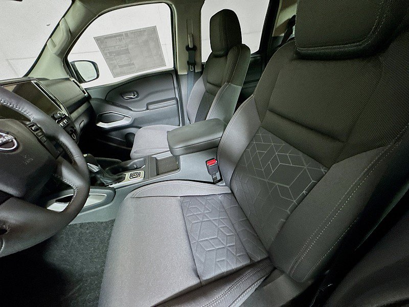 New 2026 Nissan Frontier SV w/ All-Weather Content Package AWD/4WD image 11