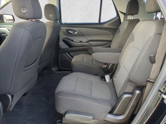 Used 2021 Chevrolet Traverse LT FWD image 18