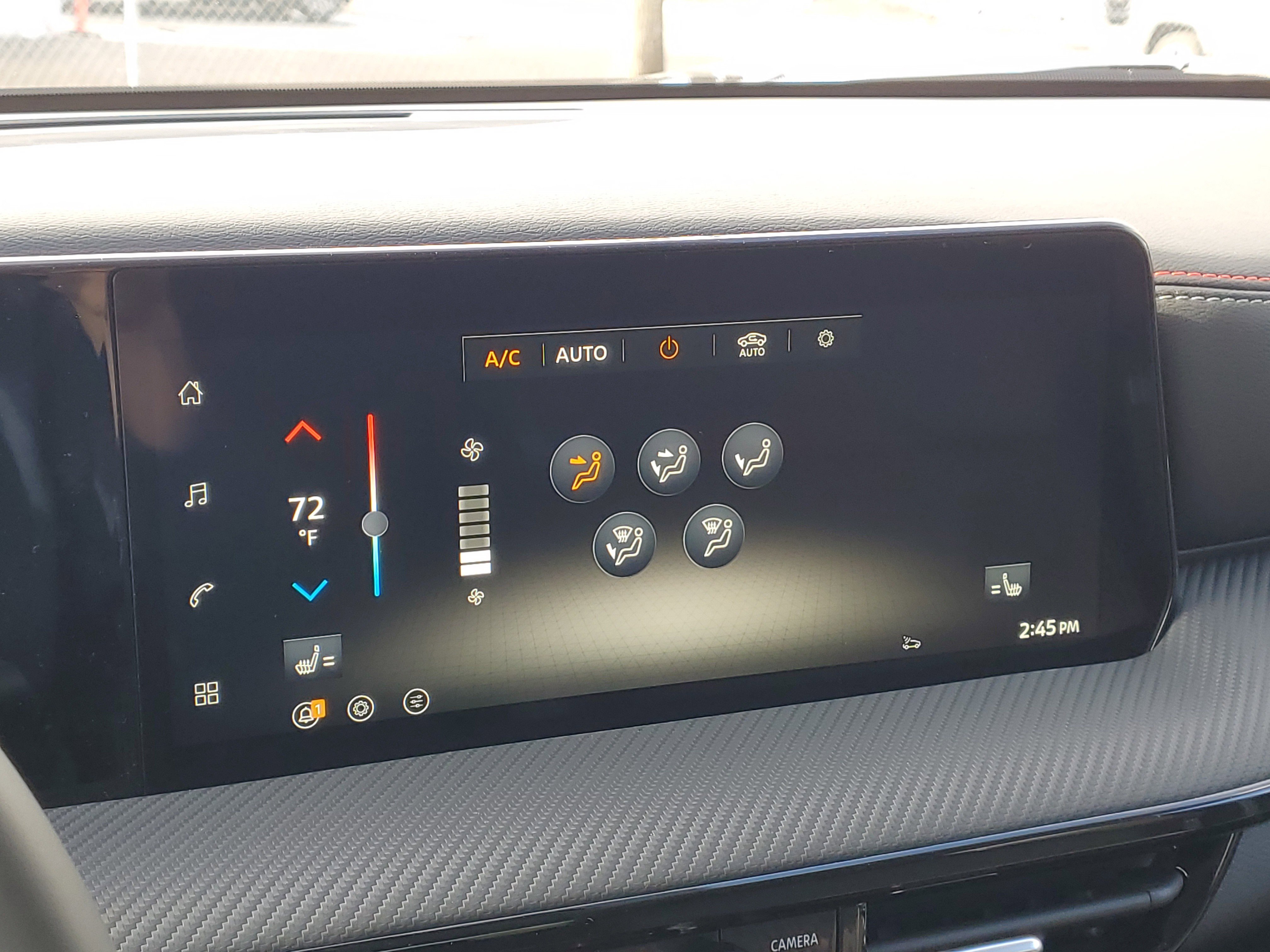 New 2026 Nissan Kicks SR w/ Cold Weather Package image 16