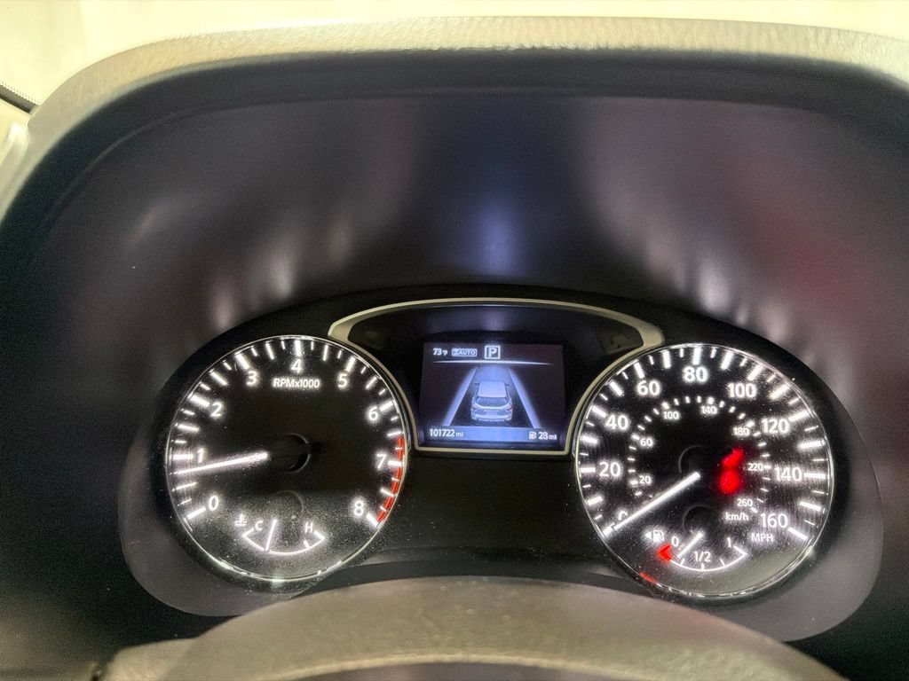 Used 2017 Nissan Pathfinder S AWD/4WD image 28