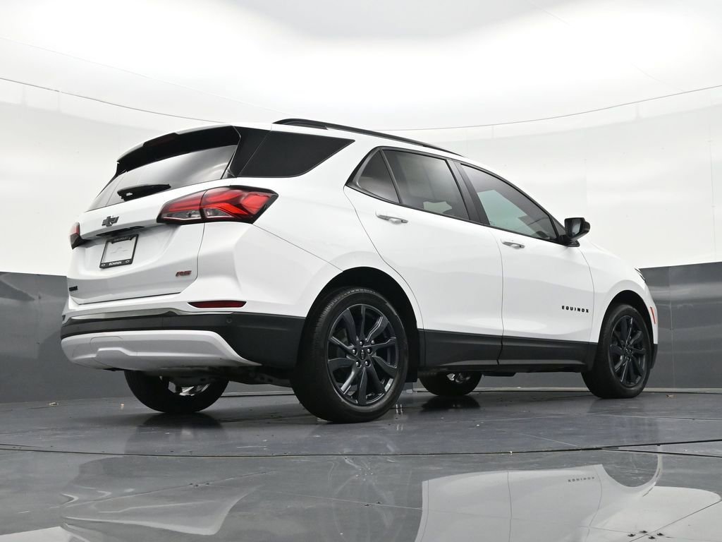 Used 2023 Chevrolet Equinox RS image 27