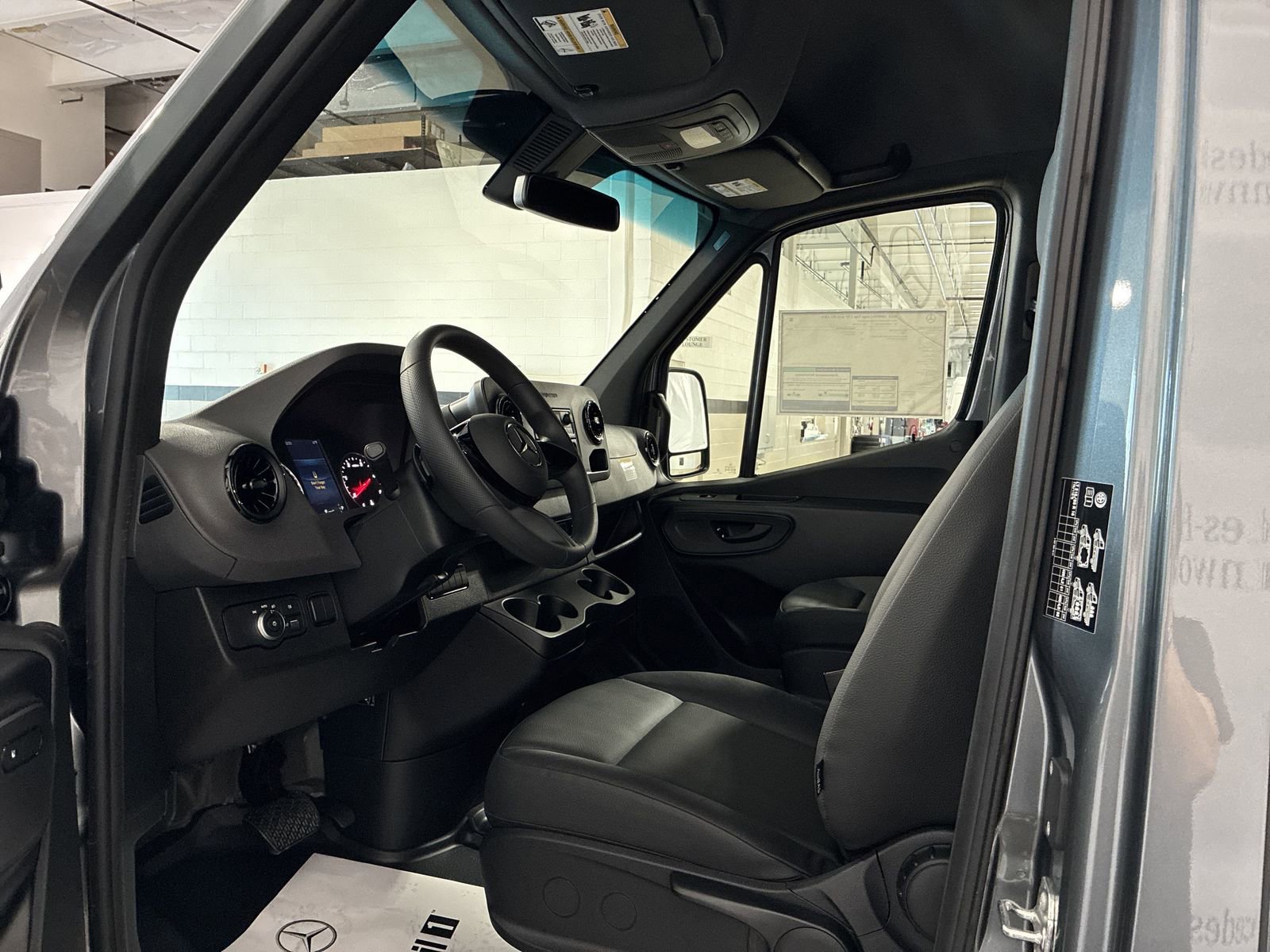 New 2025 Mercedes-Benz Sprinter 3500 image 7