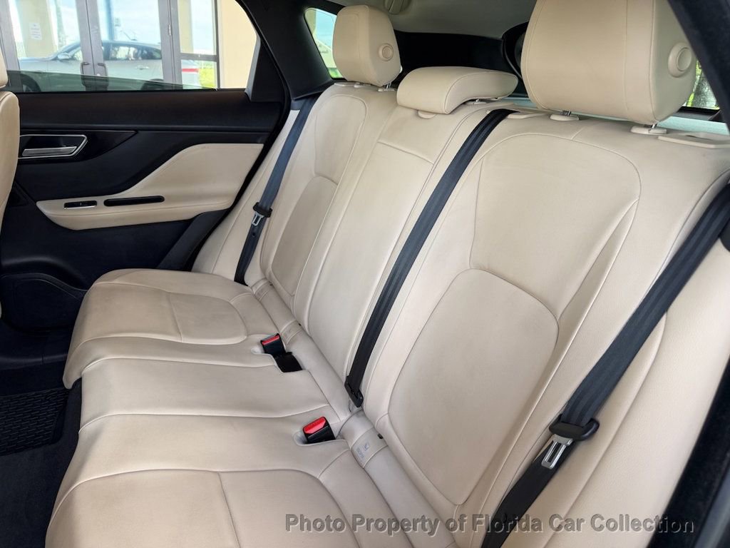 Used 2017 Jaguar F-PACE Premium AWD/4WD image 36