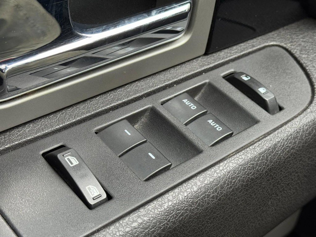 Used 2011 Ford F150 FX4 w/ FX Luxury Pkg image 26