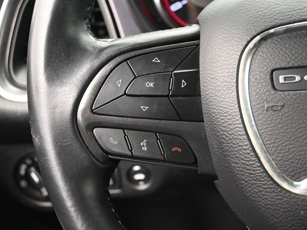 Used 2017 Dodge Challenger R/T image 25